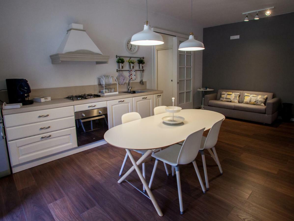 Oikos Apartment Матера Екстериор снимка